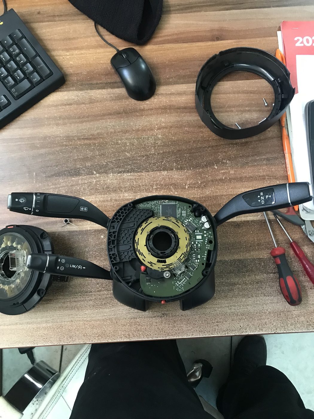 Mercedes-Benz direksiyon kolonu, sinyal kolu ve spiral (saat yayı) tamiri